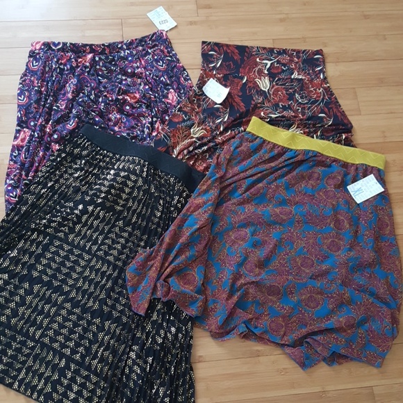 LuLaRoe Dresses & Skirts - NWT LuLaRoe 4 skirt bundle. Size XL